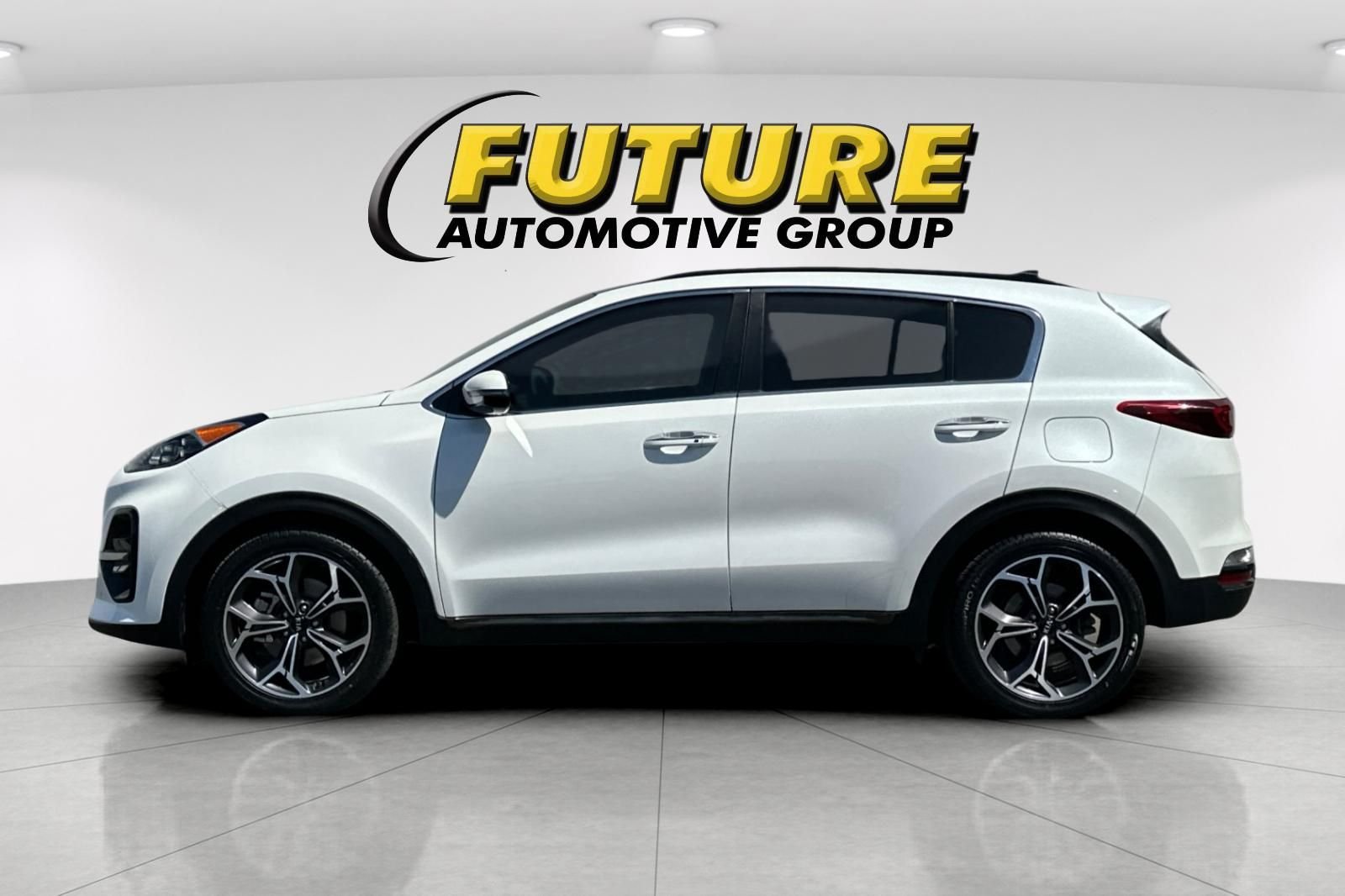 Used 2020 White Kia SX image 7