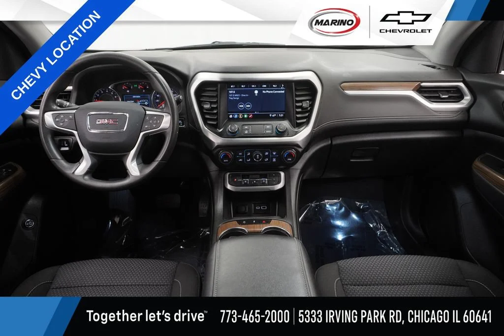 Used 2023 Ebony Twilight Metallic GMC SLE image 8
