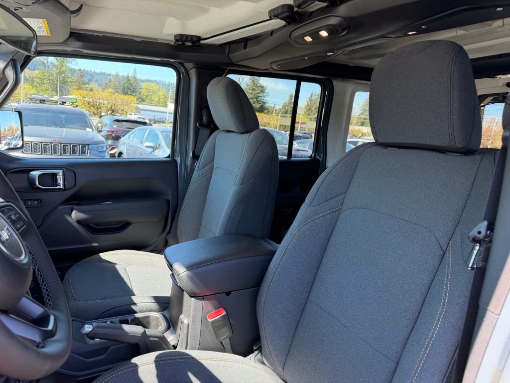 New 2026 Anvil Clear-Coat Exterior Paint Jeep Sport S image 14