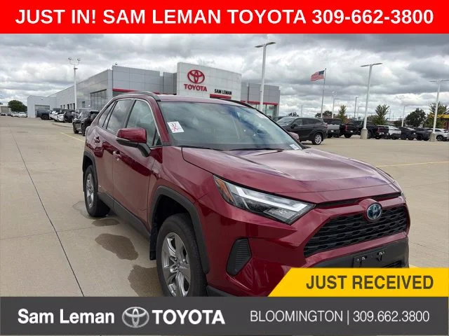 2024 Toyota RAV4 LE
