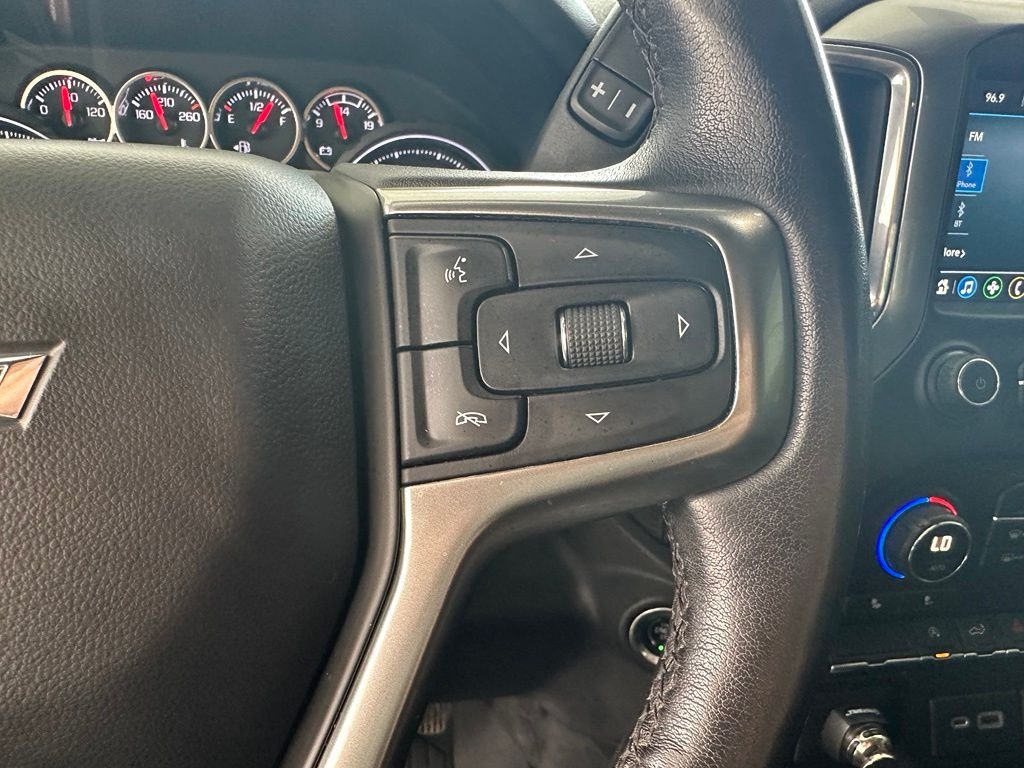 Used 2020 Silver Chevrolet RST image 22