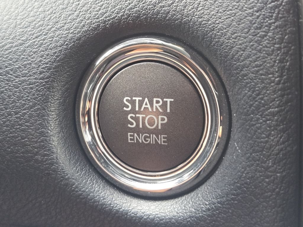Certified Used 2023 ATOMIC SILVER Lexus 460 image 21