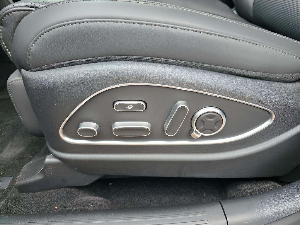 New 2026 Ecotronic Gray Pearl Hyundai Calligraphy AWD image 17