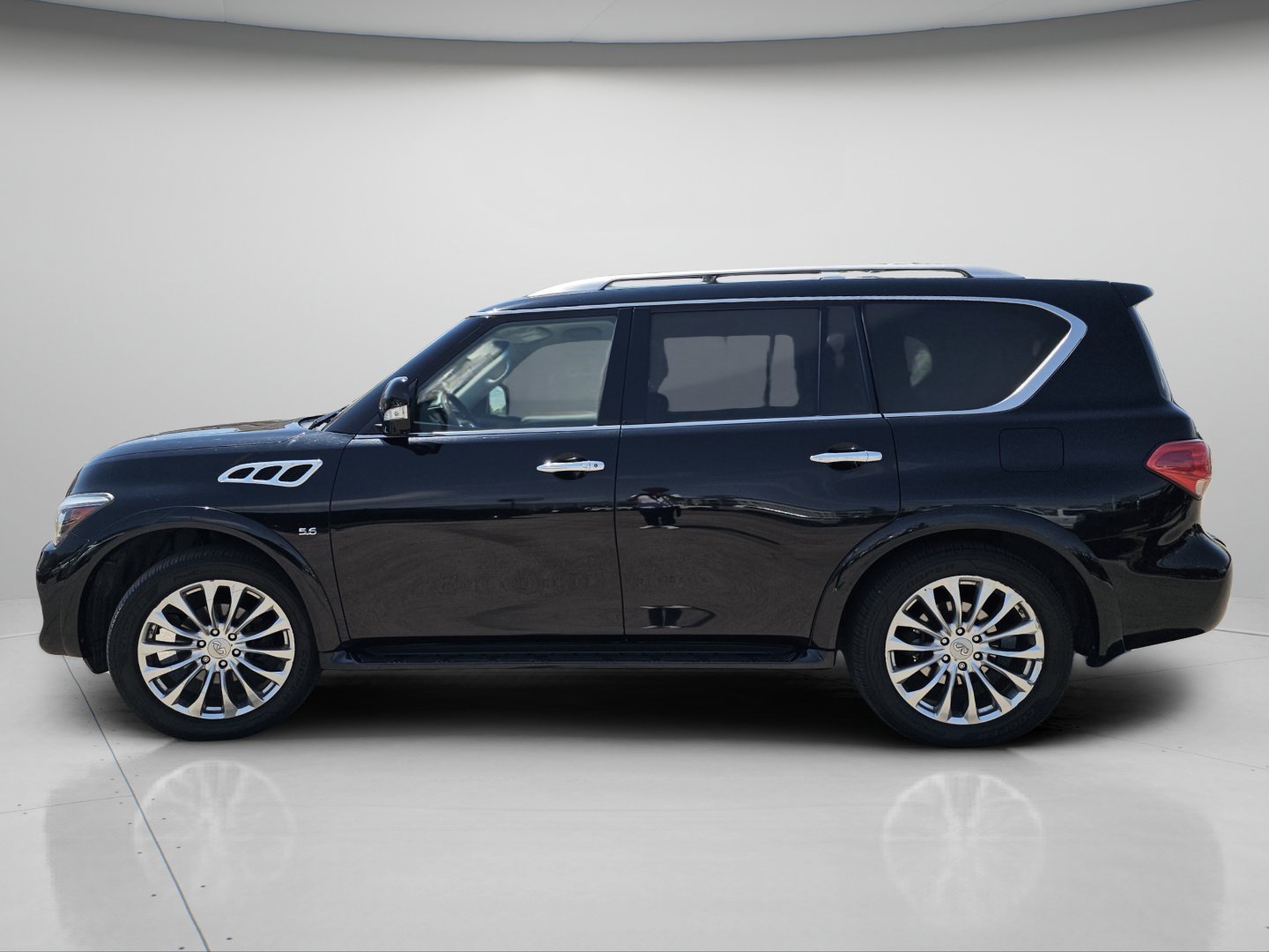 Used 2015 Black Obsidian INFINITI Base image 23