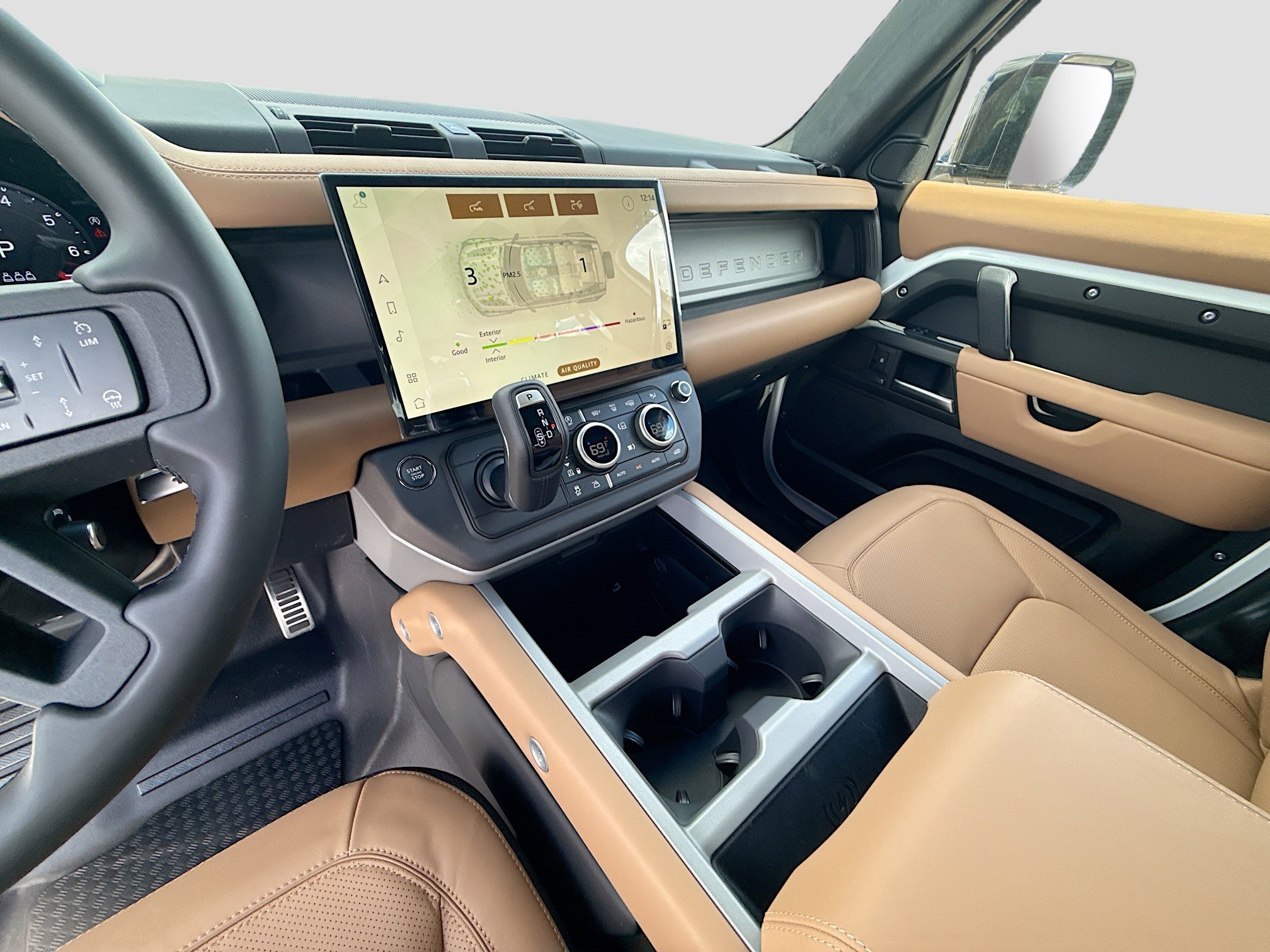 New 2026 Fuji White Land Rover V8 image 29