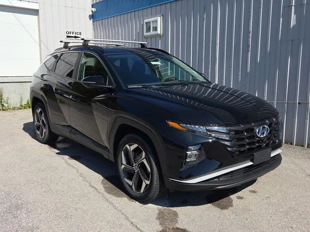 Used 2022 Black Hyundai SEL image 5