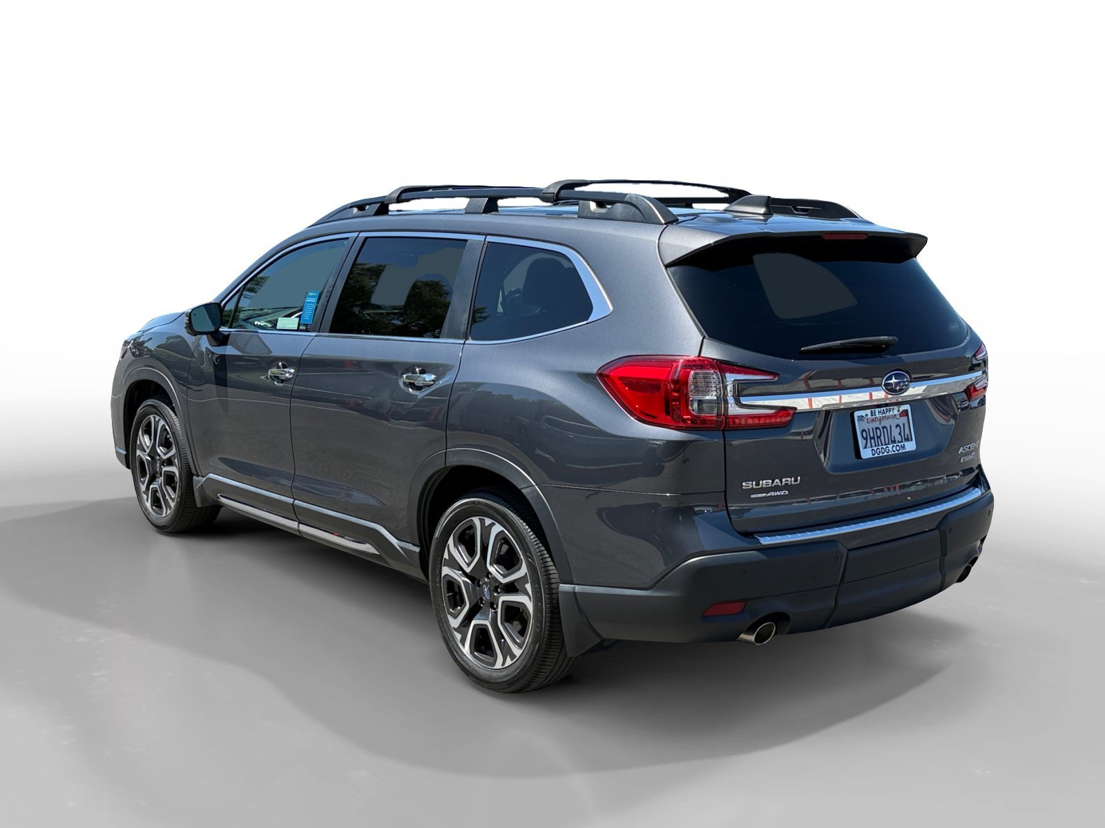 Used 2023 Gray Metallic Subaru Touring image 3