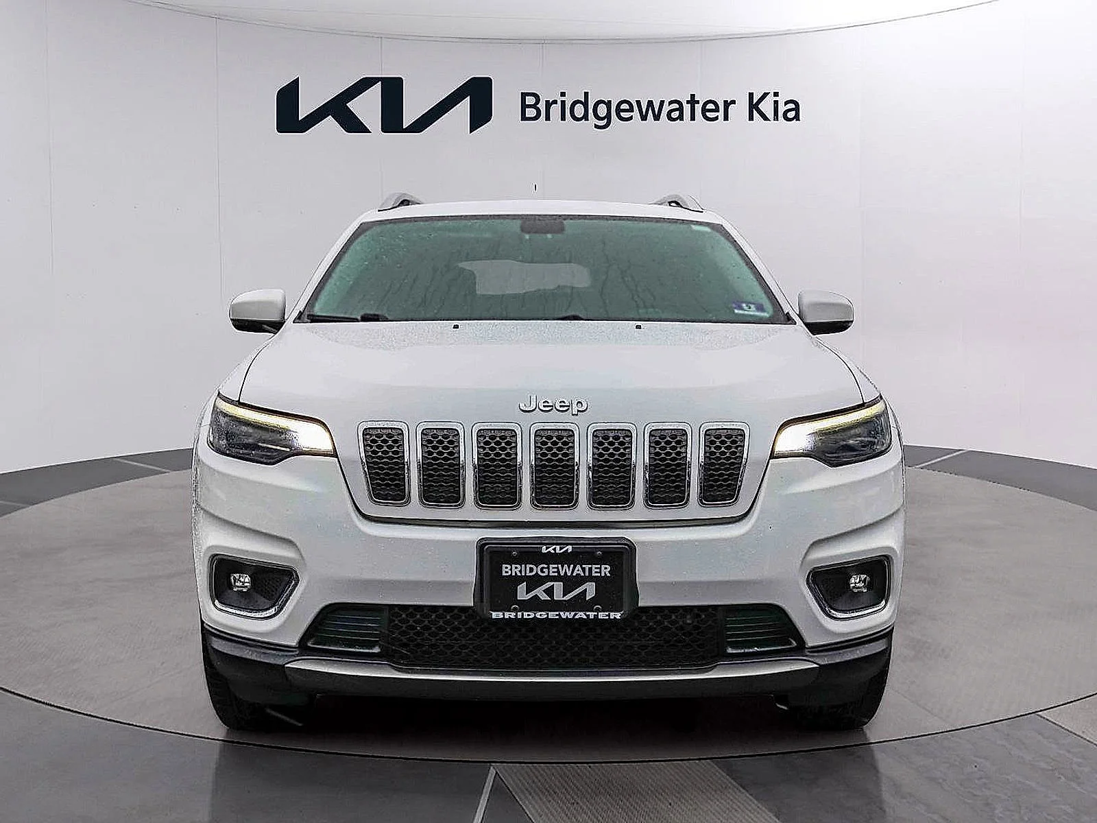 Used 2019 Jeep Cherokee Limited with VIN 1C4PJMDX1KD268920 for sale in Bridgewater, NJ