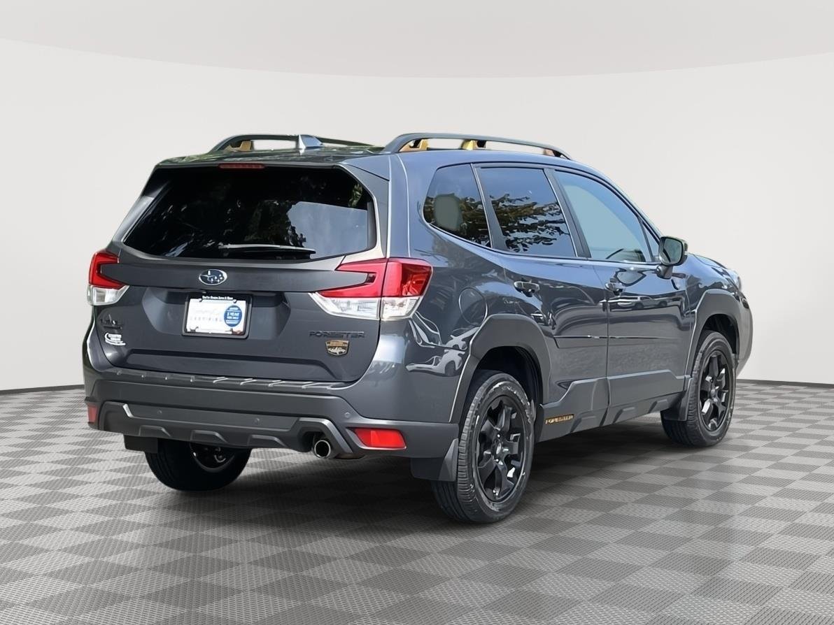 Used 2022 Magnetite Gray Metallic Subaru Wilderness image 5