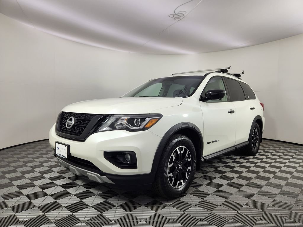 2020 Nissan Pathfinder SL 4WD's photo