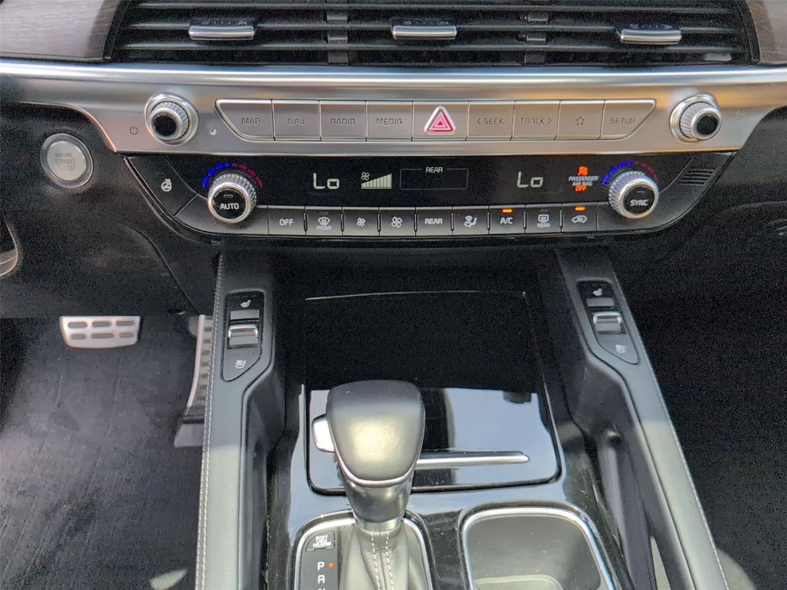 Used 2022 Dark Moss Kia SX image 28