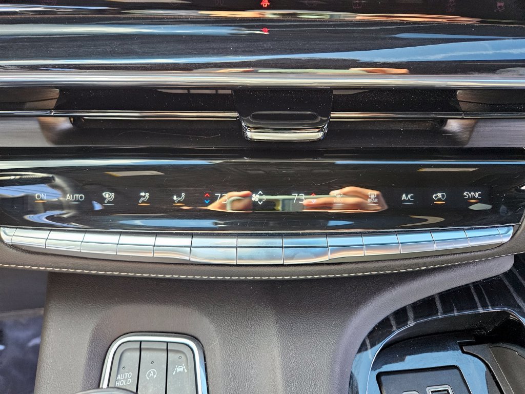 2023 Cadillac Escalade Sport - Photo 28