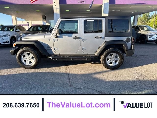 Used 2014 Gray Jeep Unlimited Sport image 7