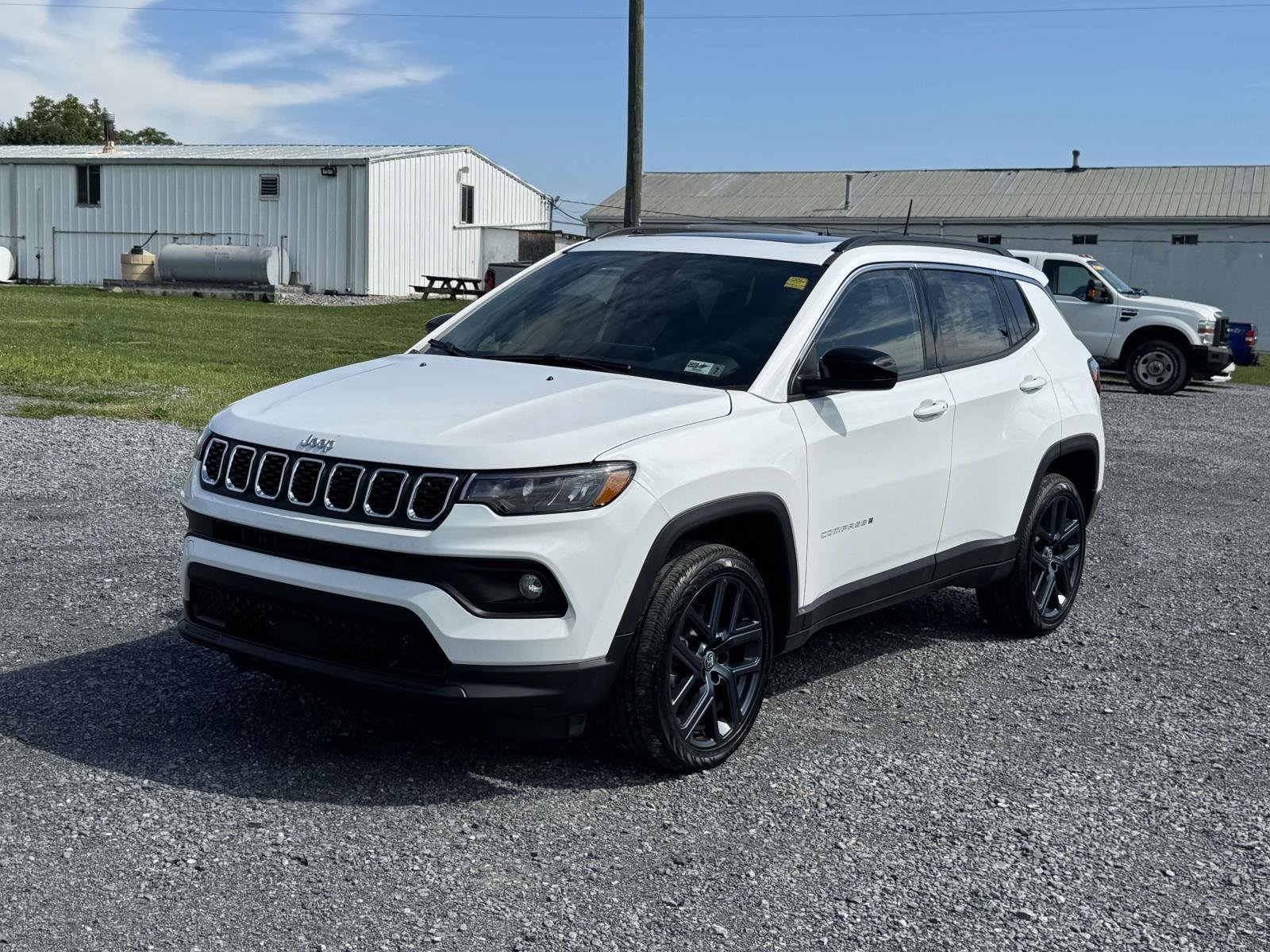 New 2026 Bright White Clearcoat Jeep  image 24