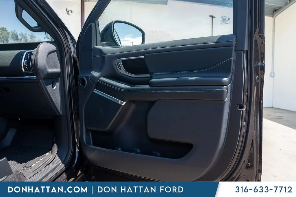 New 2027 Dark Matter Gray Metallic Ford MAX Platinum image 29