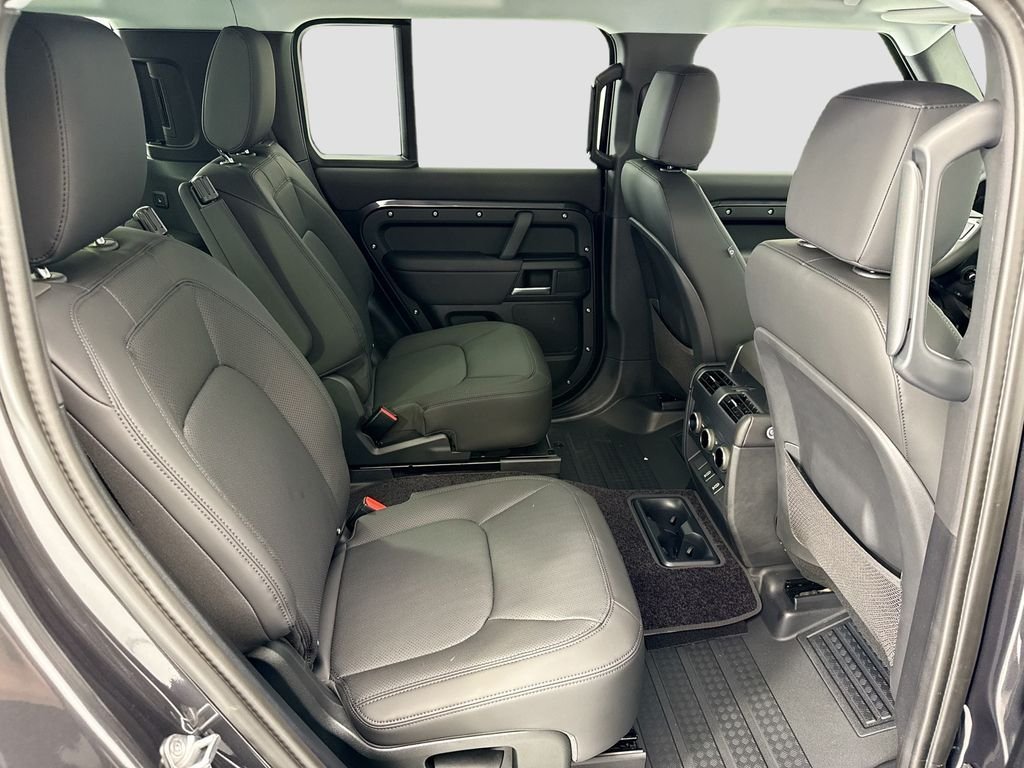 New 2026 Carpathian Grey LAND ROVER X-Dynamic SE image 21