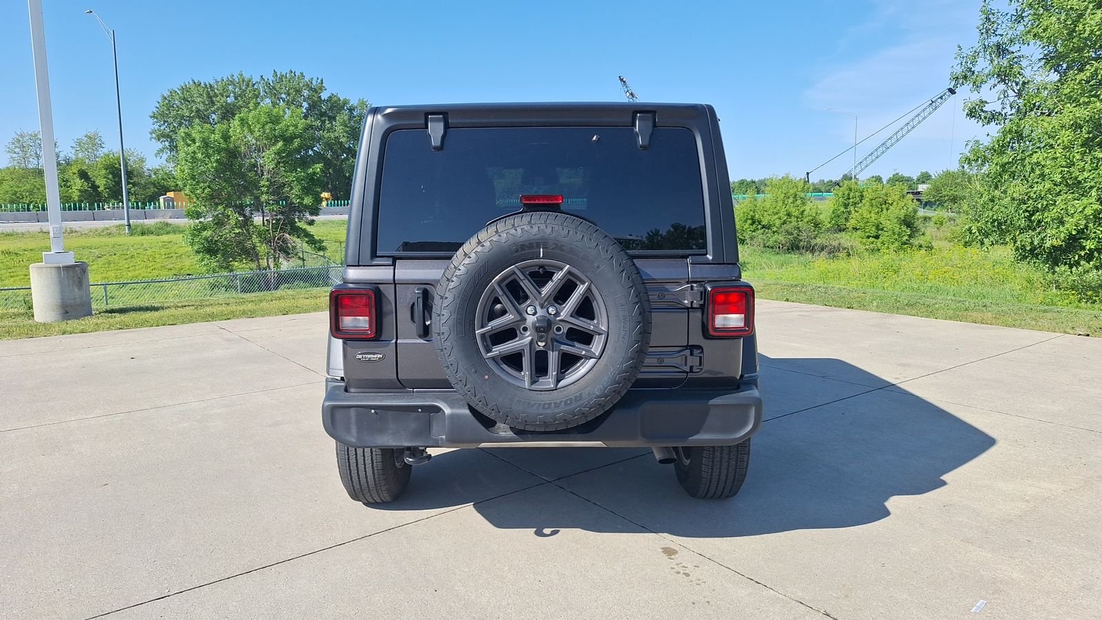 Certified Used 2025 Gray Jeep Sport S image 4