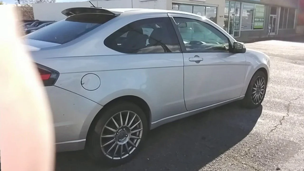 Used 2009 Silver Ford SES COUPE image 9