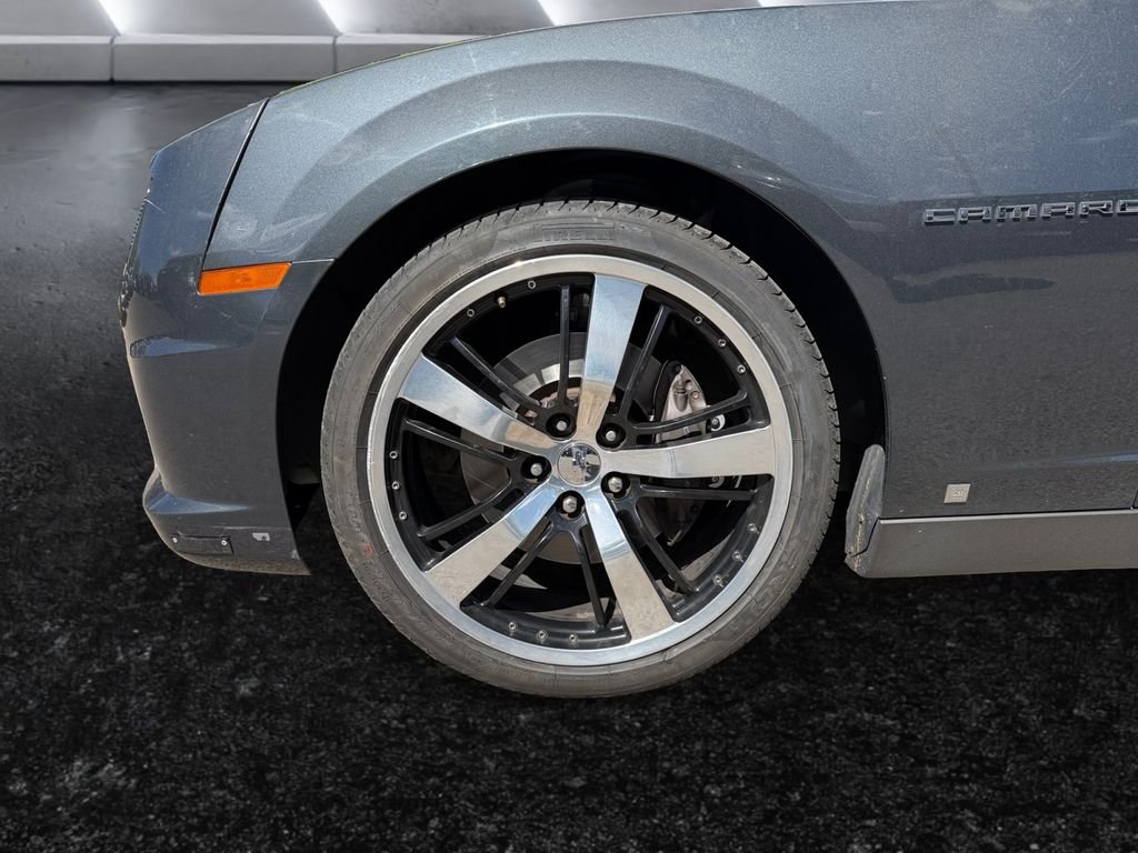 Used 2010 Gray Chevrolet SS image 27