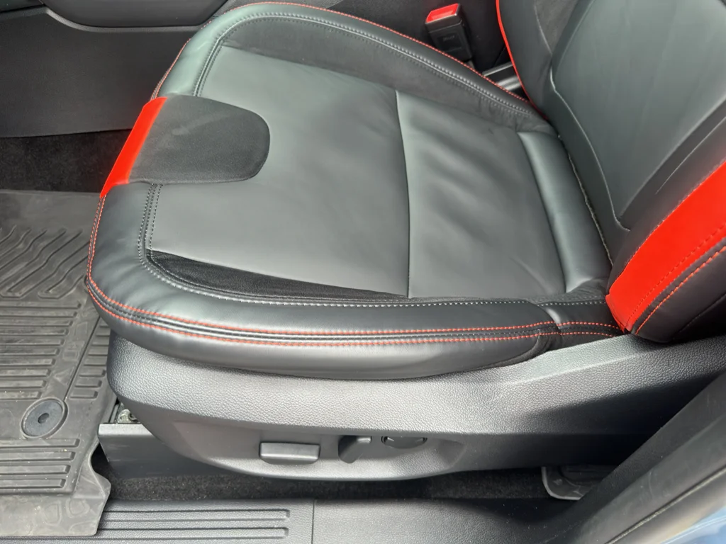 Used 2024 AZURE GRAY MET TRI-COAT Ford Raptor image 6