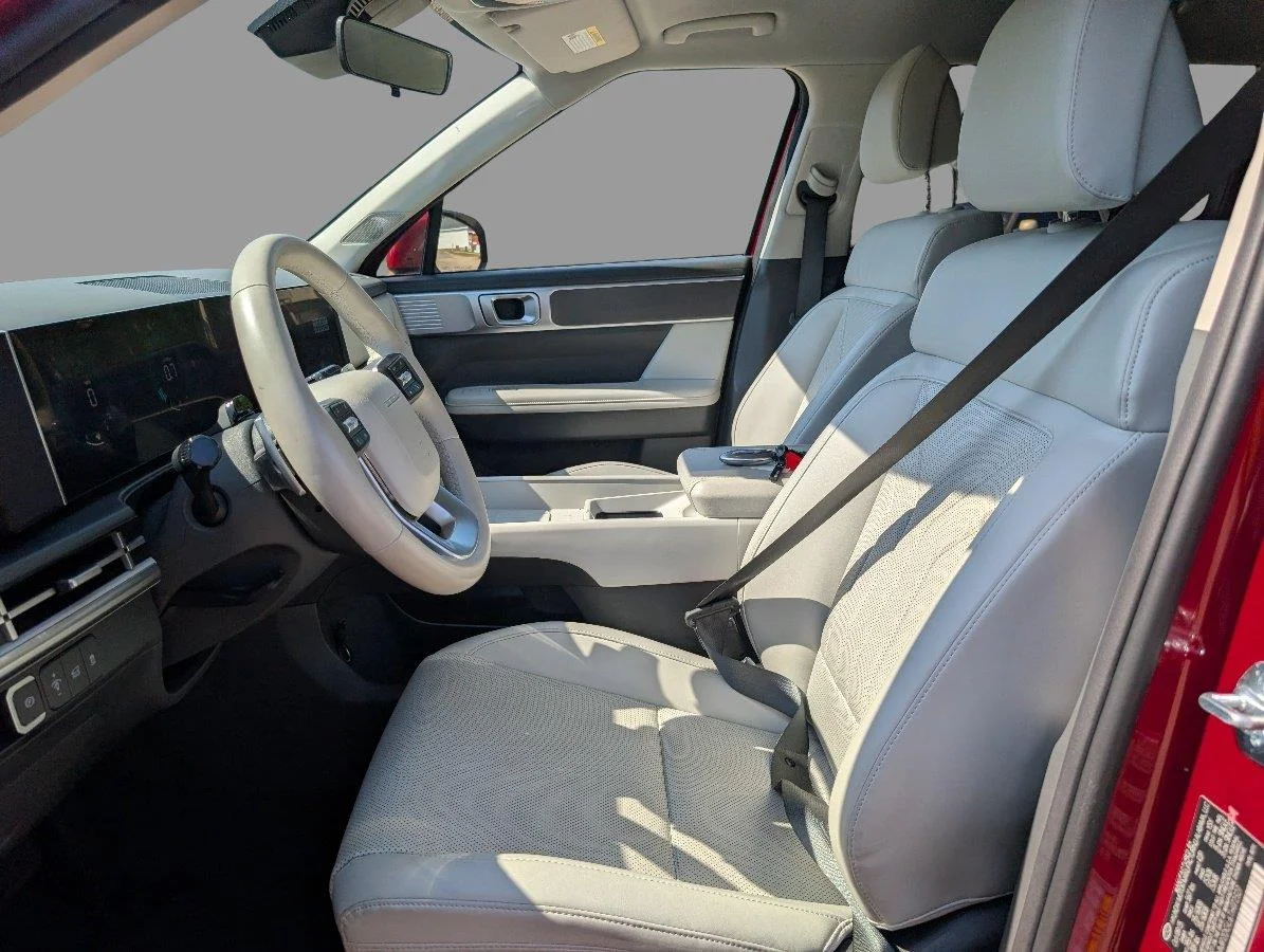 Used 2026 Ultimate Red Hyundai SEL image 17