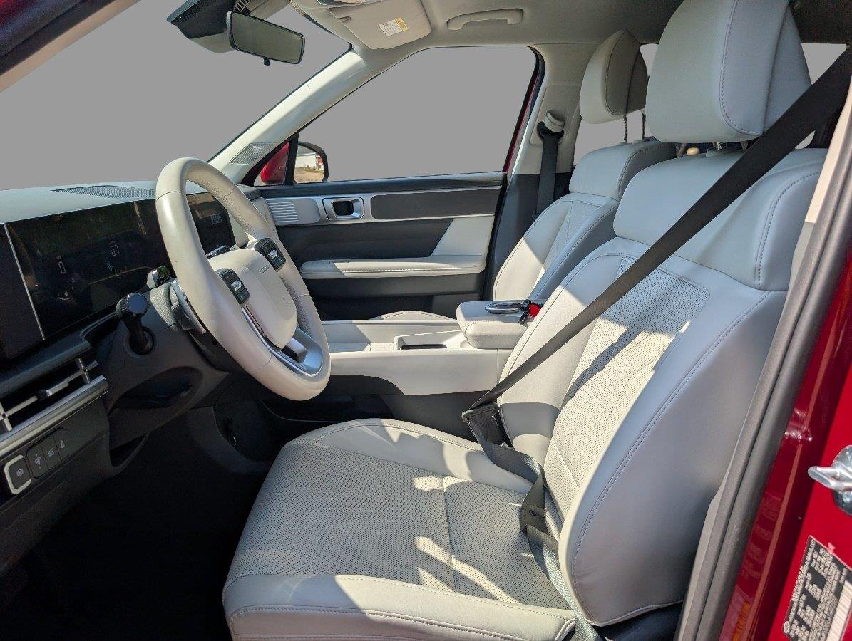 Used 2026 Ultimate Red Hyundai SEL image 17