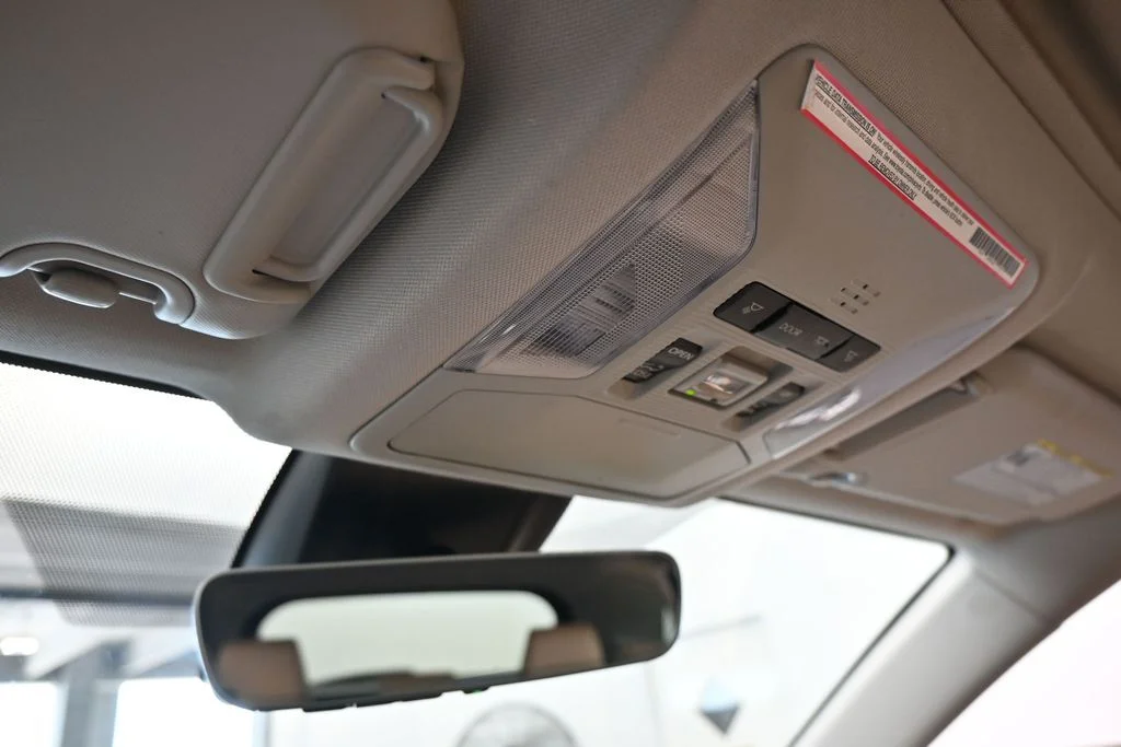 Used 2023 Ice Cap Toyota Limited image 22
