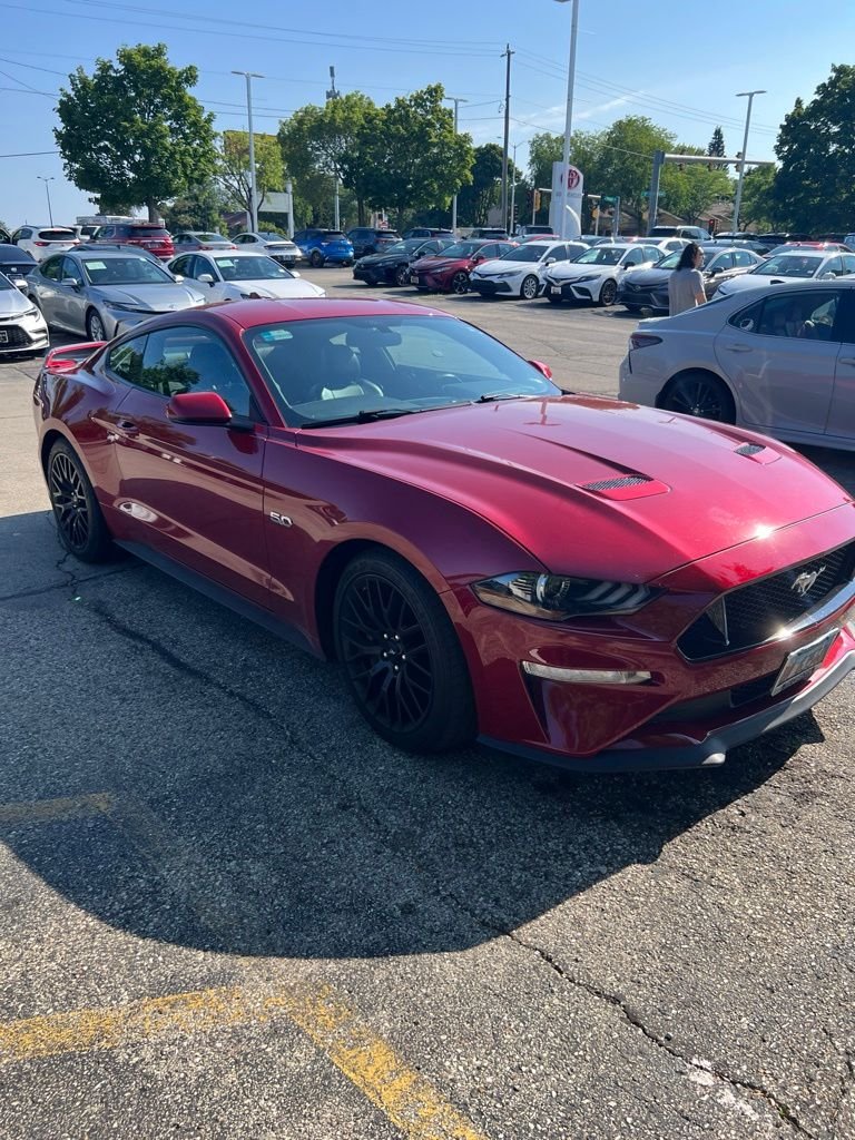 Used 2020 Red Metallic Ford GT Premium image 1