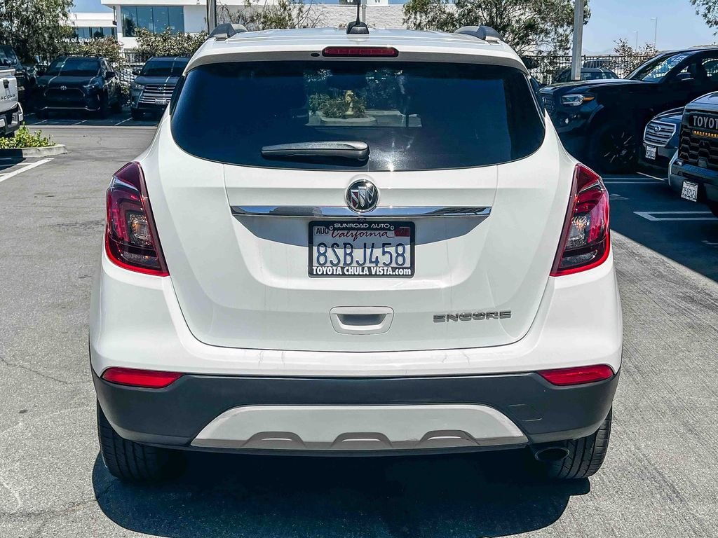 Used 2020 White Buick Preferred image 5