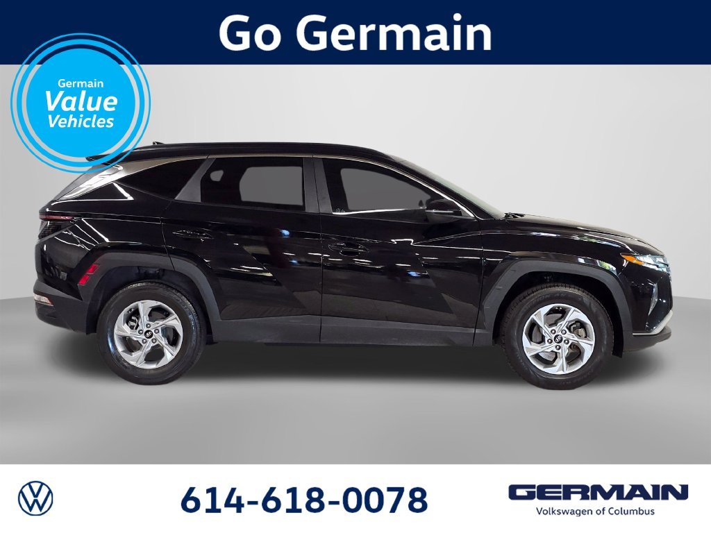 Used 2023 Phantom Black Hyundai SEL image 6