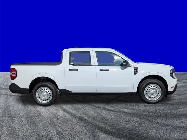 New 2026 Oxford White Ford XL image 3