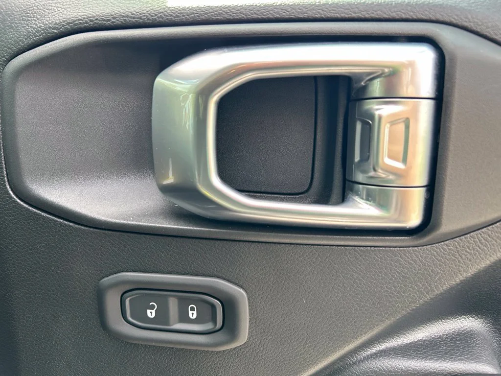 Used 2023 Gray Jeep Sport image 32