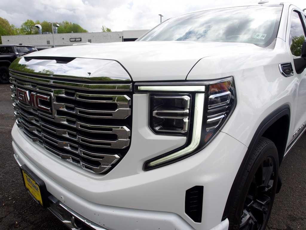 Certified Used 2023 Summit White GMC Denali image 9