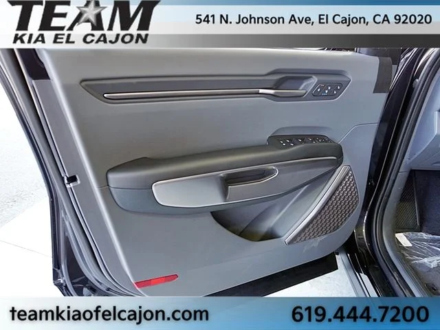 New 2026 Gray Kia Wind image 30
