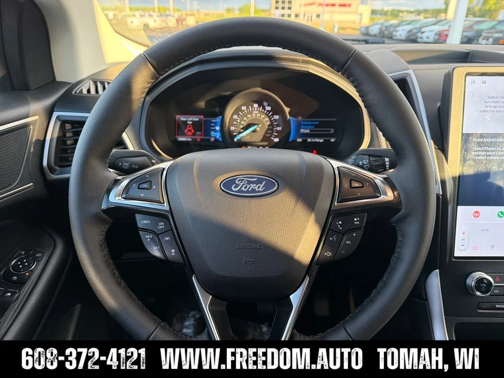 2024 Ford Edge SEL - Photo 14