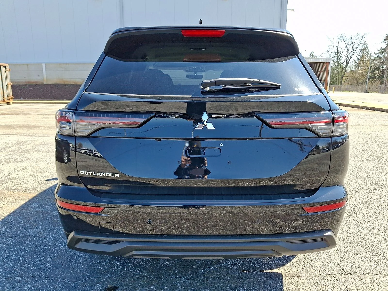 New 2026 Black Mitsubishi ES image 7