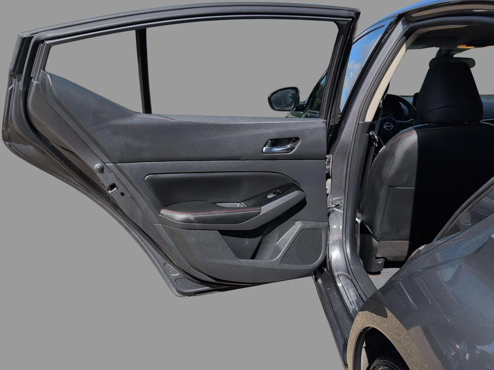Used 2024 Gun Metallic Nissan 2.5 SR image 14