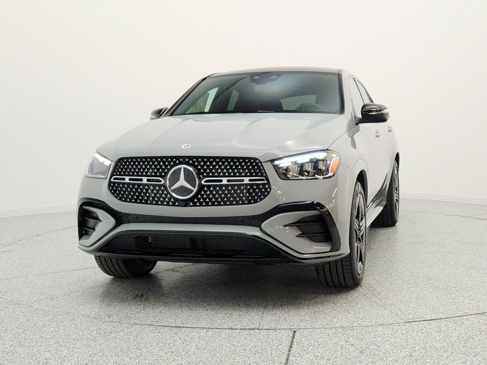 New 2026 MANUFAKTUR Alpine Grey Mercedes-Benz GLE 450 4MATIC® Coupe image 31