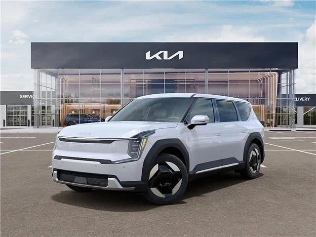 New 2026 Glacial White Pearl Kia Light Long Range image 28