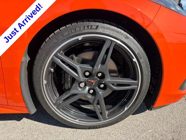 Used 2021 Orange Chevrolet Stingray image 18