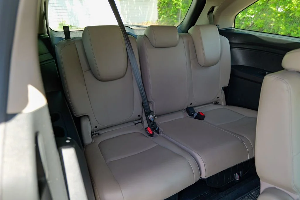 Used 2023 Red Honda EX-L image 33