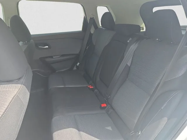 Used 2021 White Nissan SV image 13