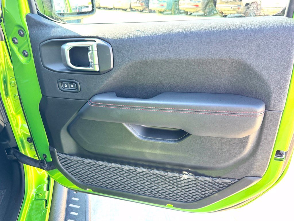 Used 2025 Green Jeep Rubicon image 26
