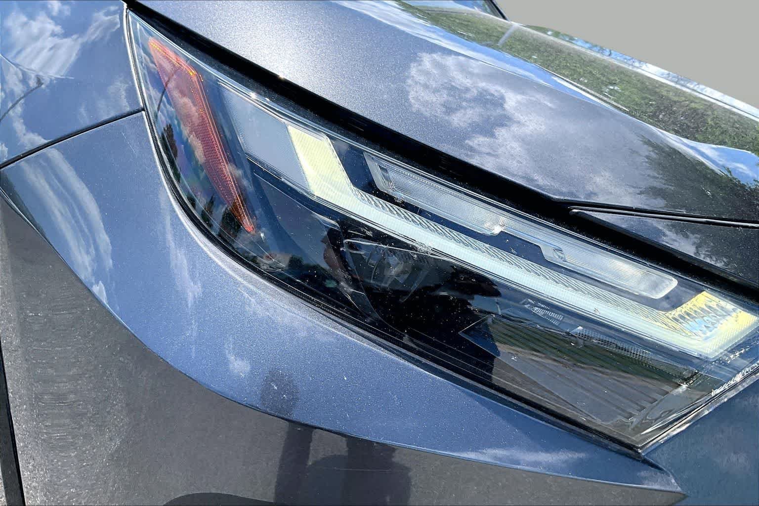 Used 2022 Magnetic Gray Metallic/Midnight Black Metallic Toyota Hybrid XSE image 28