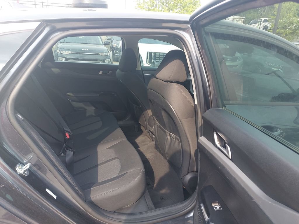 Used 2022 Gray Kia LXS image 11