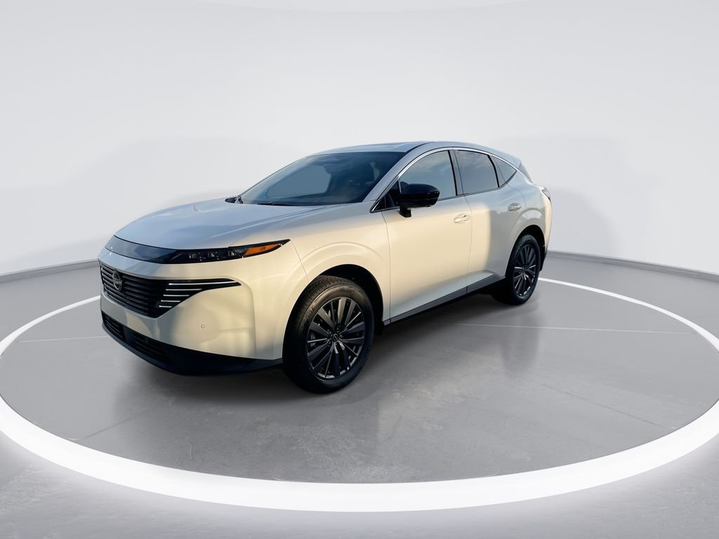 New 2026 White Nissan SL image 4
