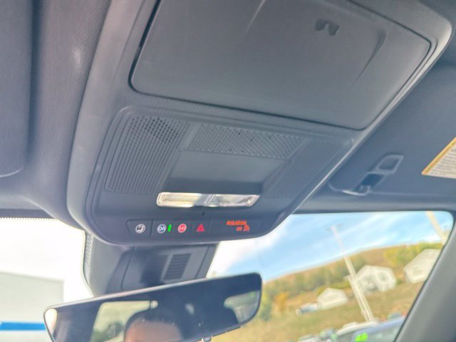 Used 2025 Blue Chevrolet LT image 15
