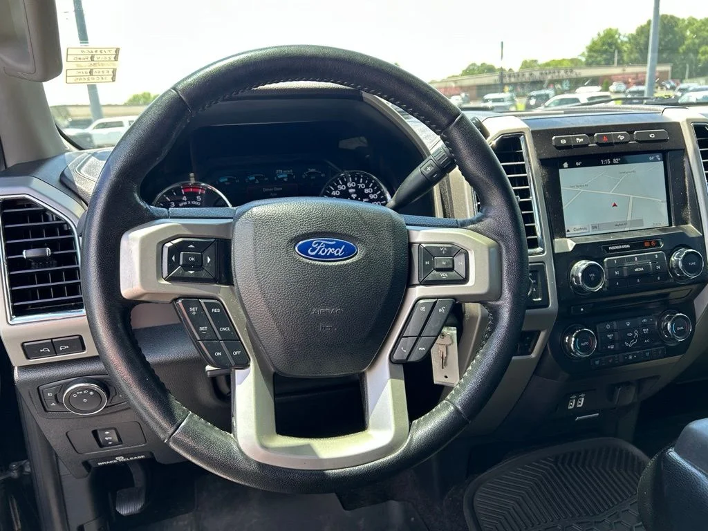 Used 2018 Shadow Black Ford Lariat image 14