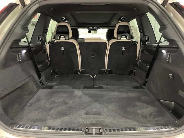 2026 Volvo XC90 Core - Photo 22