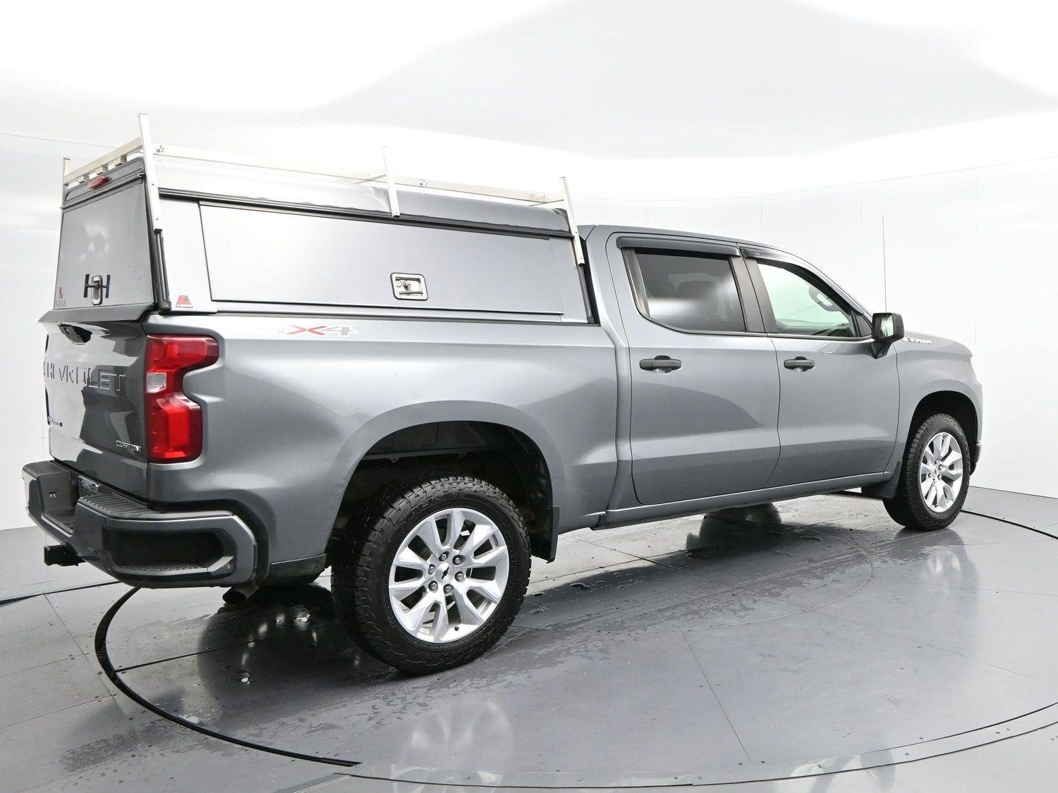 Used 2021 SATIN STEEL METALLIC Chevrolet Custom image 7